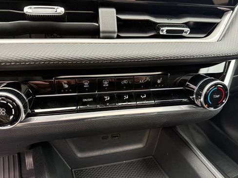 New 2026 Chevrolet Equinox LT image 19