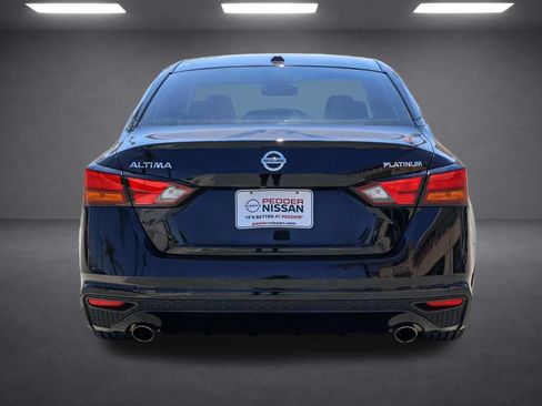 Used 2020 Nissan Altima 2.5 Platinum FWD image 5