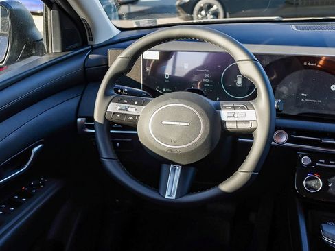 New 2026 Hyundai Tucson SEL image 17