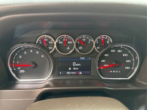 Used 2022 Chevrolet Silverado 2500 LT w/ Convenience Package image 18