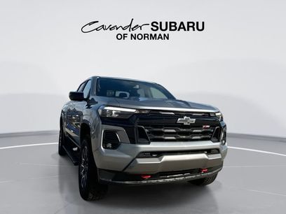 Used 2024 Chevrolet Colorado Z71 w/ Z71 Convenience Package 2