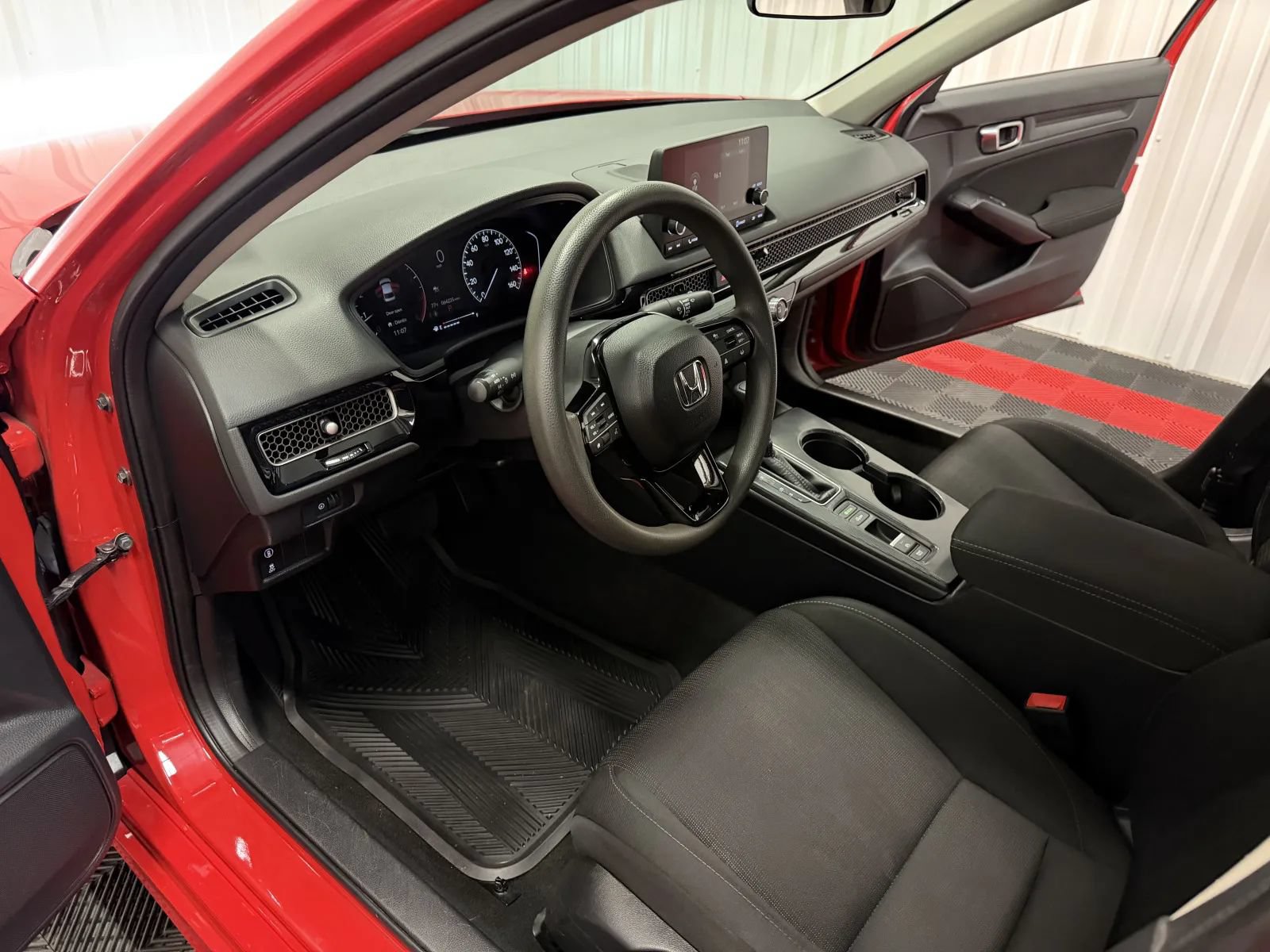 Used 2023 Honda Civic LX image 35