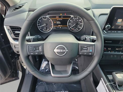 New 2026 Nissan Rogue SV w/ Cold Weather Package image 18