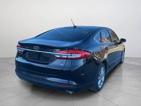 Used 2018 Ford Fusion Energi SE FWD image 13