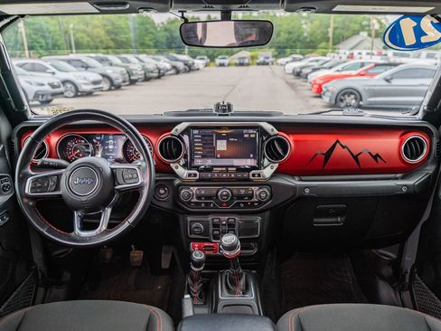 Used 2021 Jeep Gladiator Rubicon w/ Safety Group image 21