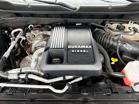 Used 2024 Chevrolet Silverado 1500 ZR2 w/ Technology Package AWD/4WD image 26