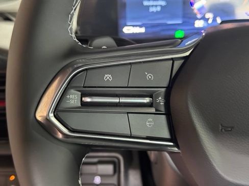 New 2026 Chevrolet Silverado EV Trail Boss w/ Premium Package AWD/4WD image 12