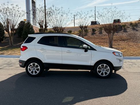 Used 2021 Ford EcoSport SE image 6