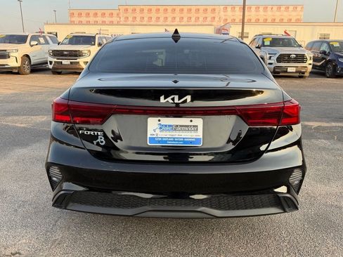Used 2024 Kia Forte LXS w/ LXS Technology Package FWD image 7