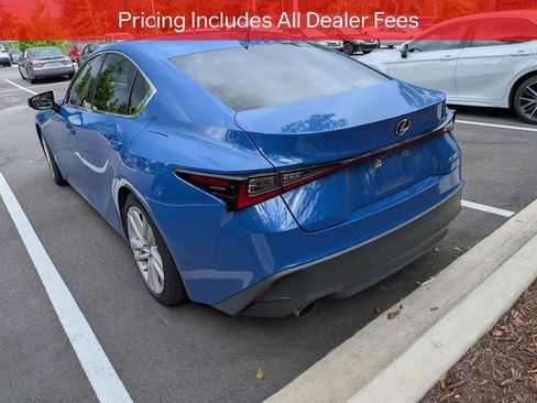 Used 2021 Lexus IS 300 w/ Comfort Package RWD image 4