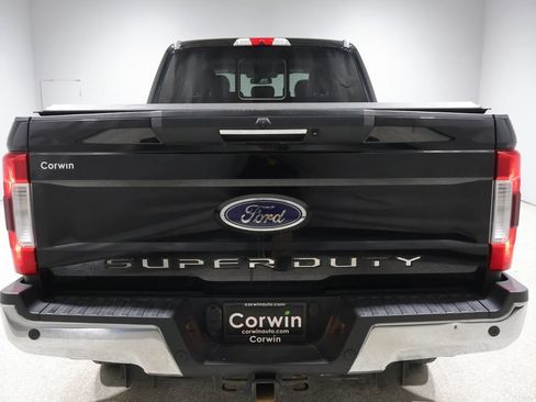 Used 2018 Ford F250 Lariat w/ Lariat Ultimate Package AWD/4WD image 3