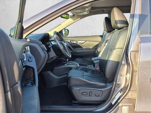 Used 2016 Nissan Rogue SL w/ SL Premium Package AWD/4WD image 16