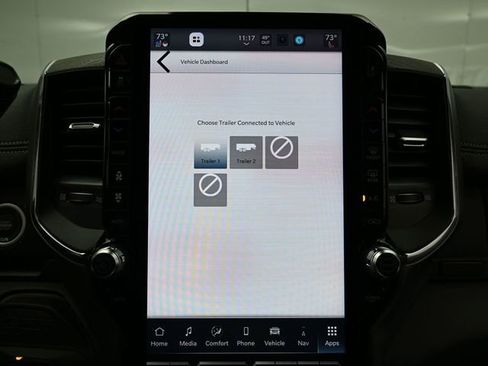 New 2026 RAM 2500 Laramie AWD/4WD image 42