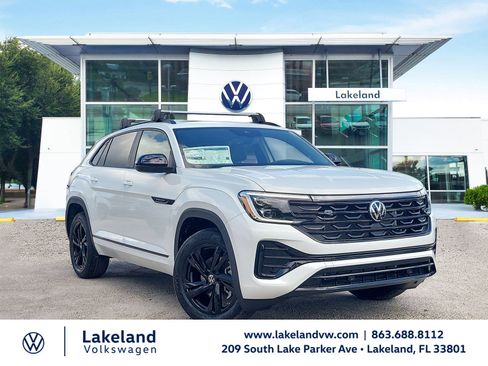 New 2026 Volkswagen Atlas Cross Sport SEL R-Line AWD/4WD image 1