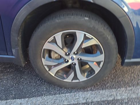 Used 2022 Subaru Outback Touring image 6