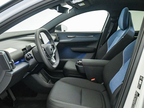 New 2026 Volvo EX30 Plus image 17