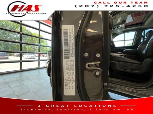 Used 2018 RAM 2500 Laramie w/ Snow Chief Group AWD/4WD image 18