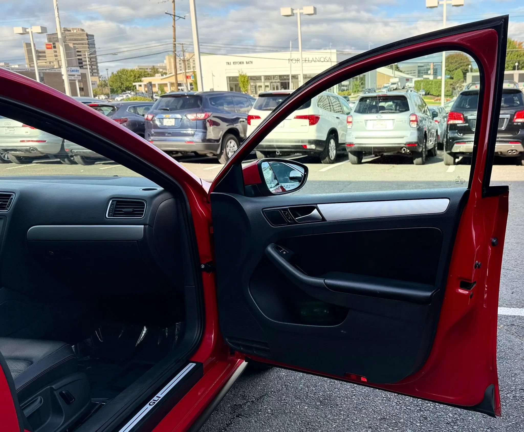Used 2013 Volkswagen Jetta GLI Autobahn FWD image 34