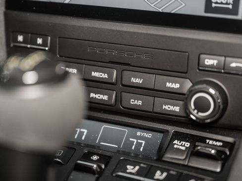 Used 2024 Porsche 718 Cayman GT4 RS image 30