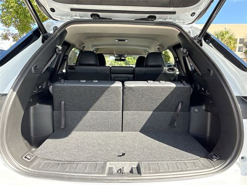 New 2025 Mitsubishi Outlander SE image 27
