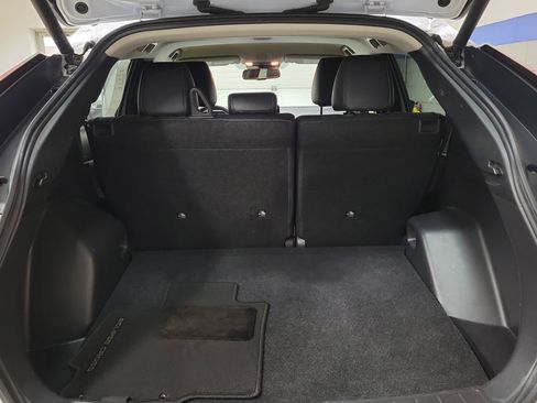 Used 2024 Mitsubishi Eclipse Cross SE image 9