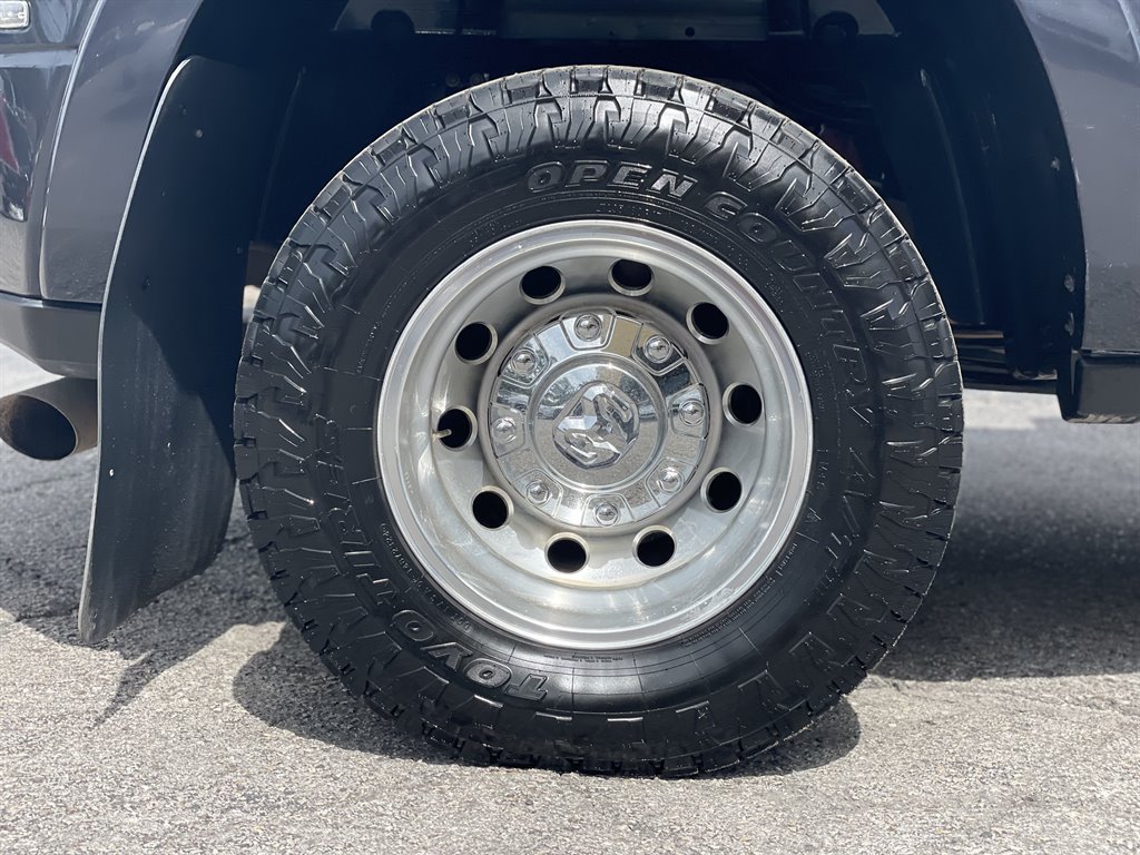 Used 2022 RAM 3500 Limited AWD/4WD image 39
