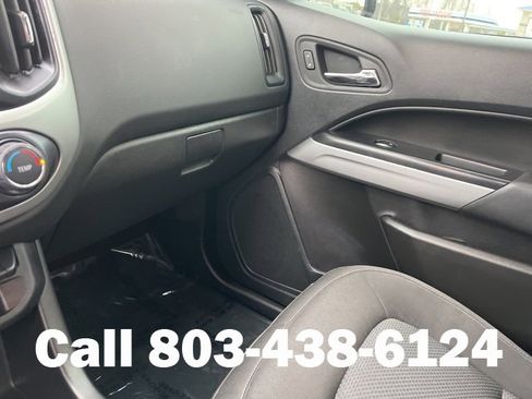 Used 2022 Chevrolet Colorado LT w/ LT Convenience Package image 27