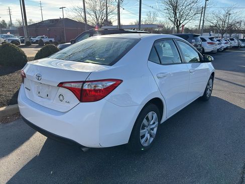 Used 2016 Toyota Corolla LE image 5