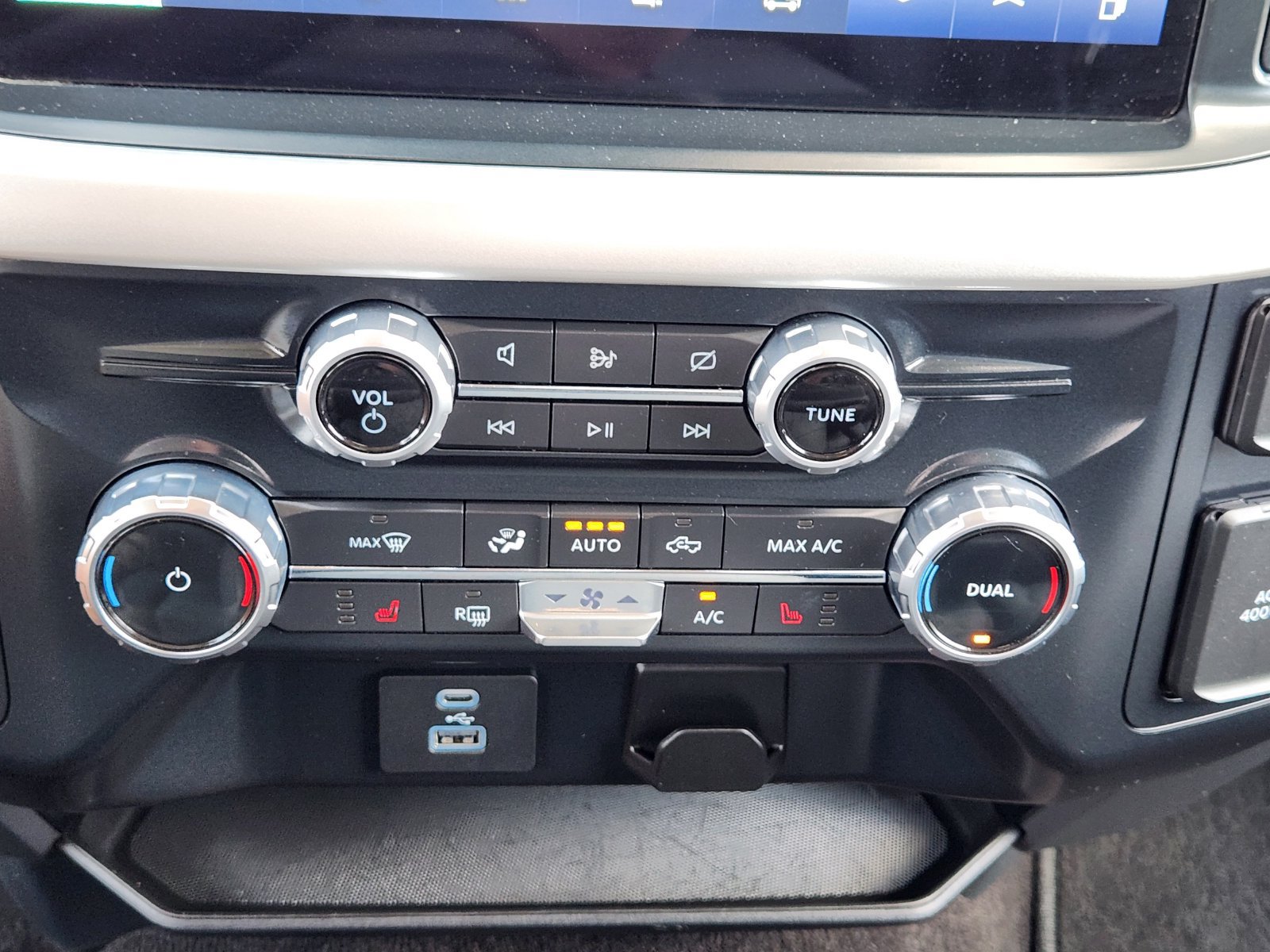 Used 2022 Ford F150 XLT w/ Equipment Group 302A High AWD/4WD image 21