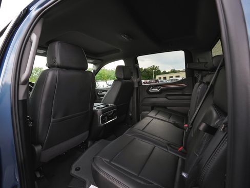 Used 2026 GMC Sierra 1500 Denali w/ Denali Reserve Package AWD/4WD image 36