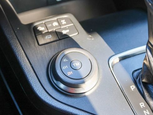 Used 2020 Ford Ranger XLT w/ FX4 Off-Road Package image 23