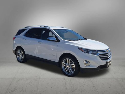 Used 2018 Chevrolet Equinox Premier image 7