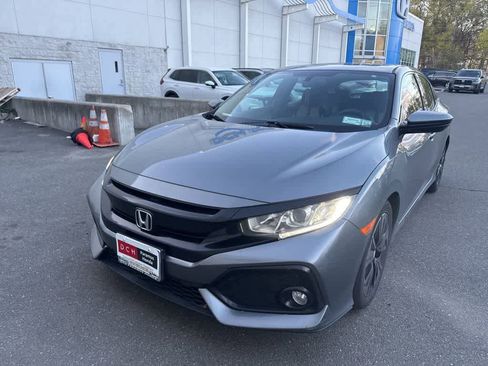 Used 2018 Honda Civic EX image 5