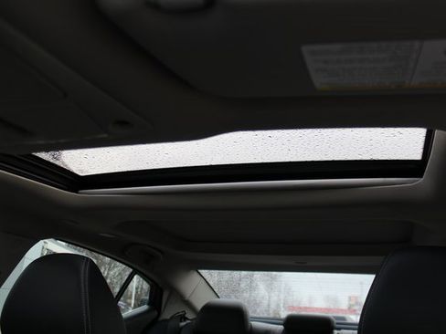 Used 2017 Nissan Maxima Platinum image 26