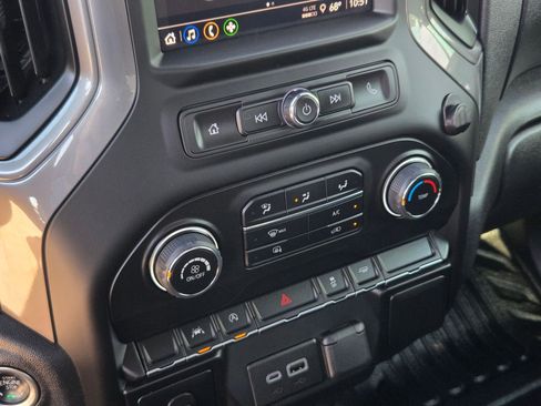 Used 2024 Chevrolet Silverado 1500 W/T image 16