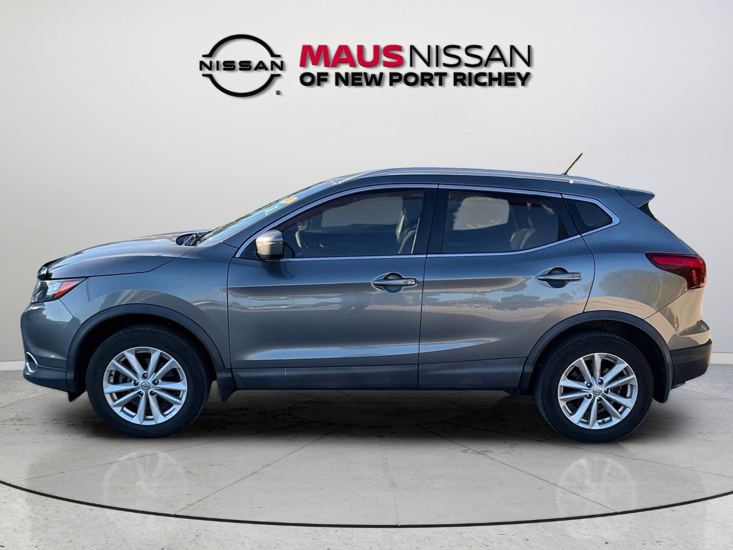 Used 2017 Nissan Rogue Sport SV w/ SV All-Weather Package FWD image 5