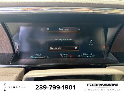 Used 2022 Lincoln Navigator Reserve AWD/4WD image 15