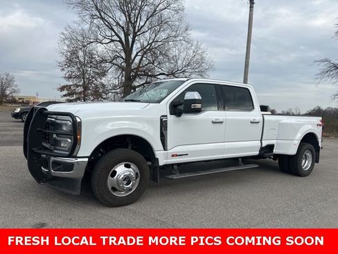 Used 2024 Ford F350 King Ranch w/ Chrome Package image 1