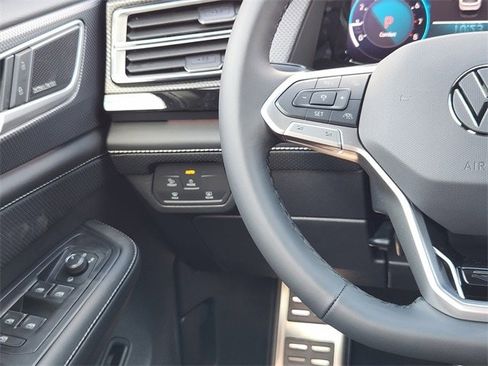 New 2026 Volkswagen Atlas Cross Sport SEL Premium R-Line image 26