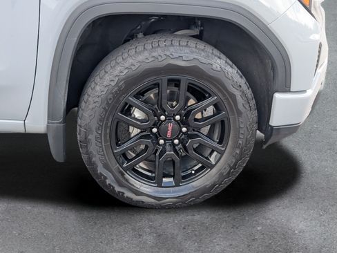 Used 2024 GMC Sierra 1500 Elevation w/ Elevation Premium Package AWD/4WD image 6