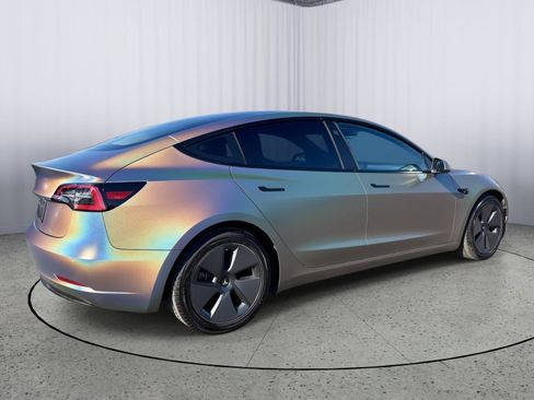 Used 2021 Tesla Model 3 Long Range AWD/4WD image 6