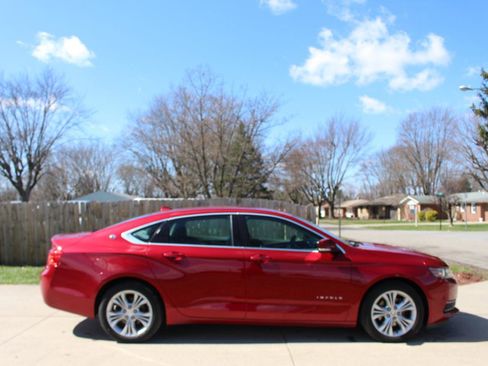 Used 2014 Chevrolet Impala LT w/ Premium Seating Package image 11