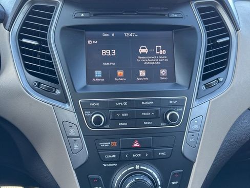 Used 2017 Hyundai Santa Fe Sport image 13