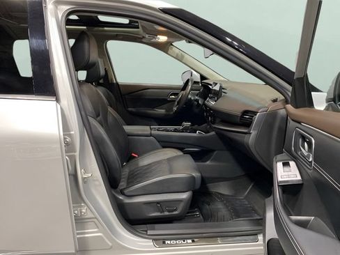 Certified 2021 Nissan Rogue Platinum AWD/4WD image 31