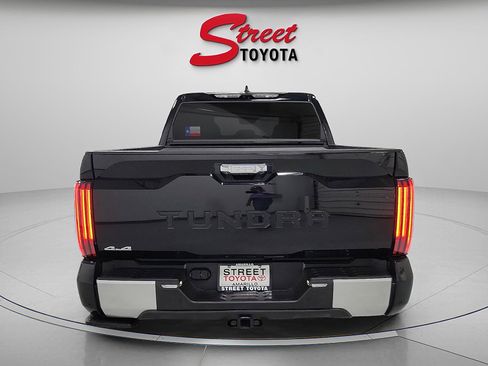 Used 2025 Toyota Tundra Limited image 3