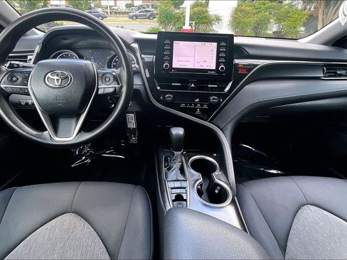 Used 2022 Toyota Camry LE AWD/4WD image 14