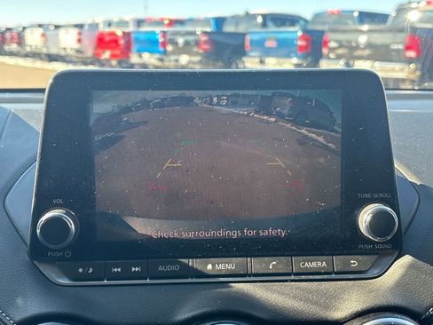 Used 2020 Nissan Sentra SV w/ Lighting Package image 27