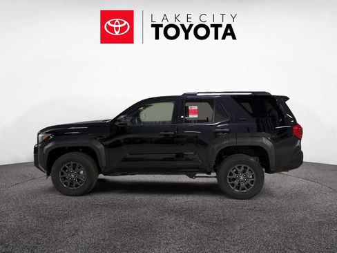 New 2026 Toyota 4Runner SR5 image 2