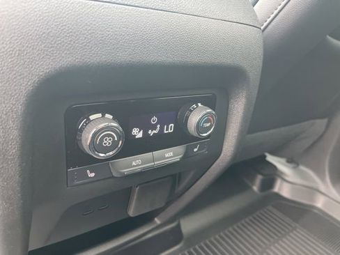 Certified 2025 Chevrolet Traverse RS w/ LPO, Floor Liner Package image 21