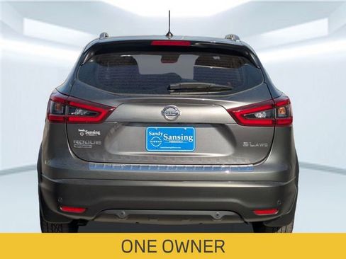 Used 2022 Nissan Rogue Sport SL w/ Premium Package image 5